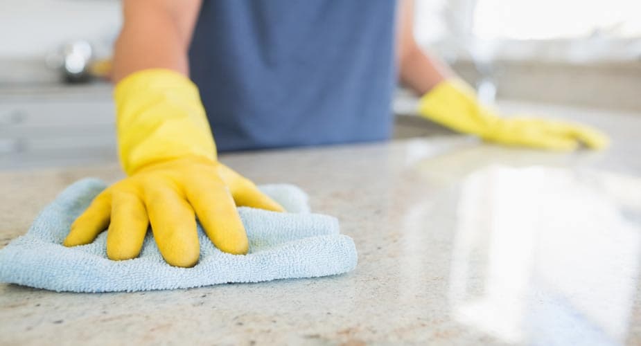 cleaning silestone