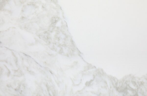 Quartz, Everest by Bloomstones