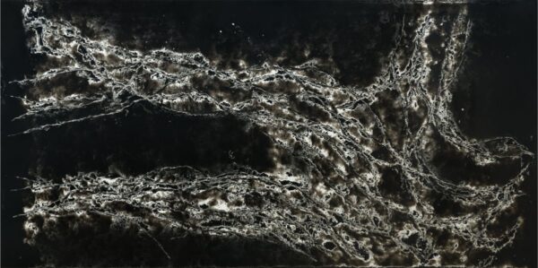 Quartz, Ice Max Black by Compac