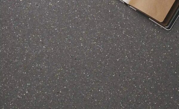 Quartz, Pebble Dark Grey by Quartzforms